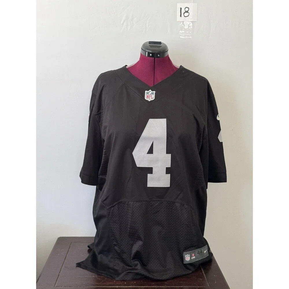 Nike NFL Las Vegas Raiders Derek Carr #4 Jersey Sz 44 (L) (burn Mark on collar)